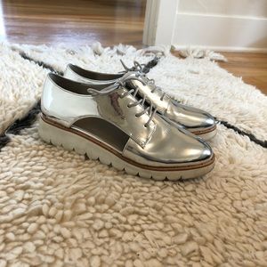 ALDO Oxford, metallic shoes